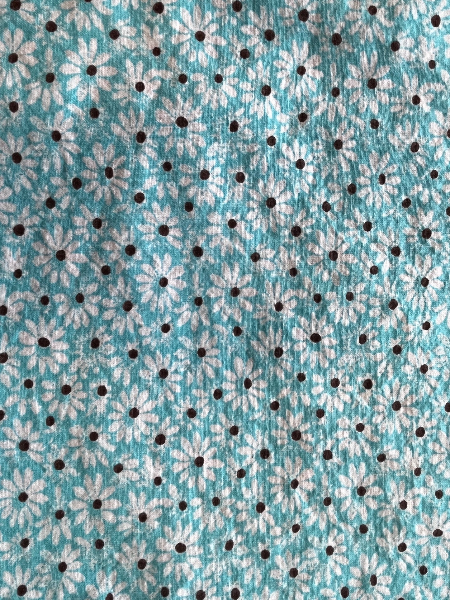 Crazy Daisy (3 color options)