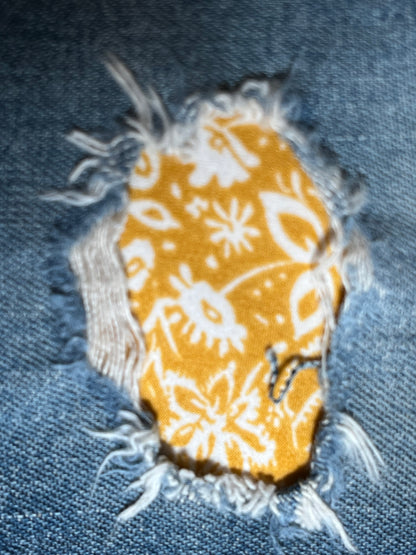 Antique Floral in Gold | STRETCH