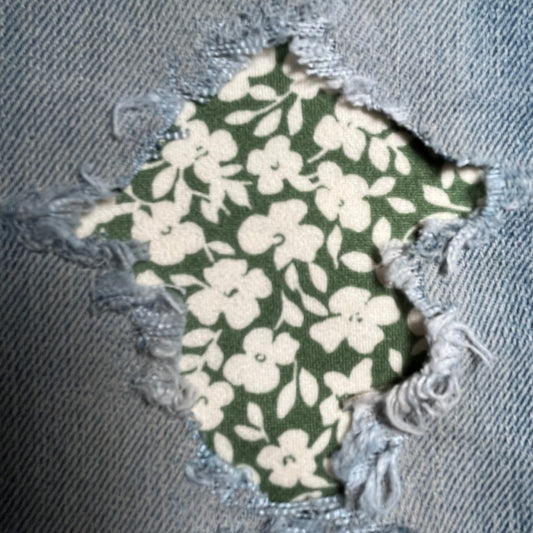Ditsy Floral in Green and White STRETCH