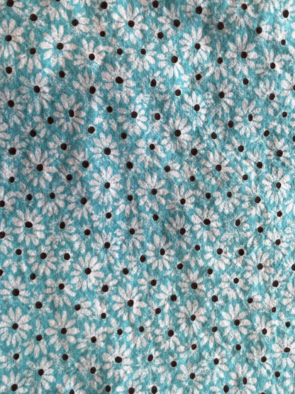 Crazy Daisy (3 color options)