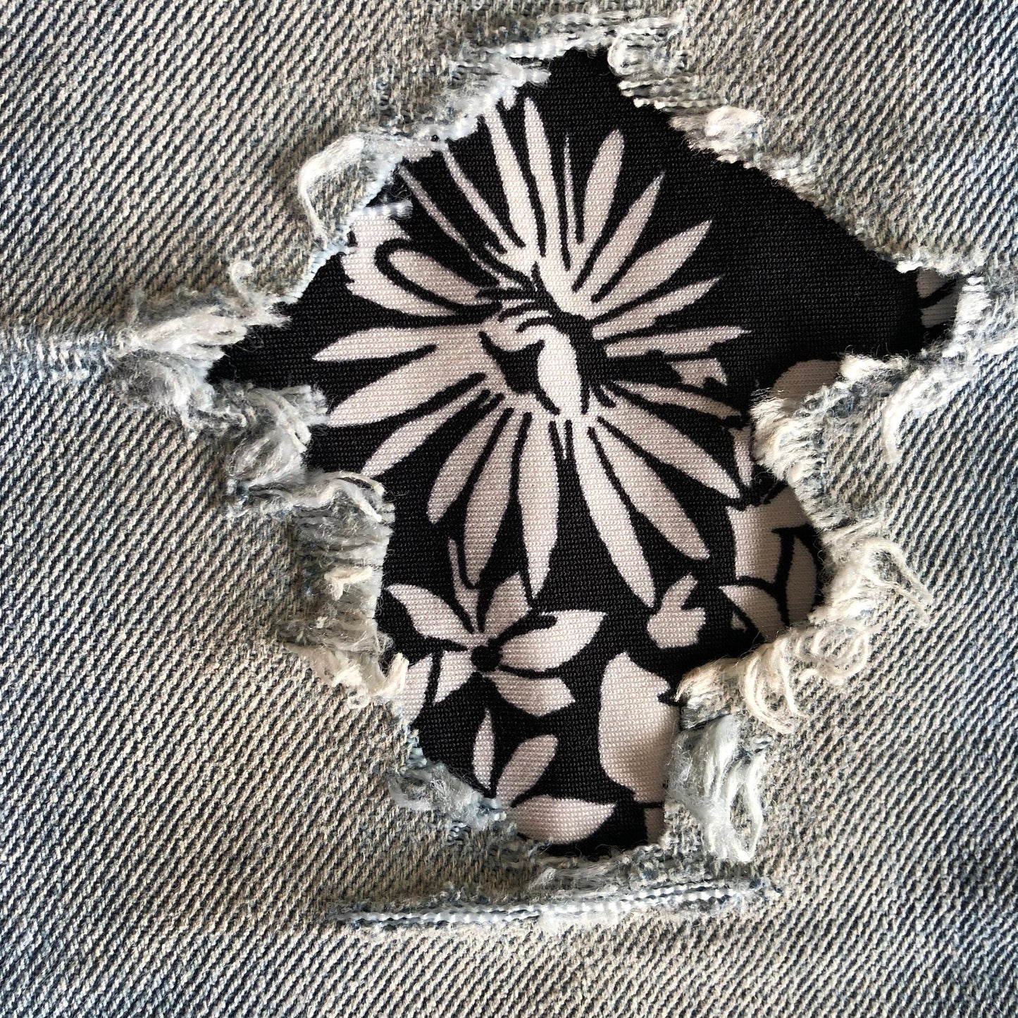 Black and White Floral STRETCH