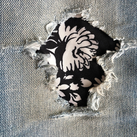Black and White Floral STRETCH